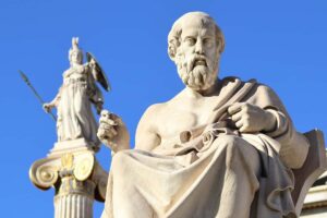 Imagem de uma estátua de Sócrates. Entre as ideias de Sócrates estava a aporia socrática e o método socrático.